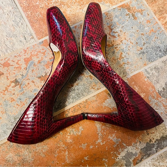 🐊Elegant Vince Camuto Leather Snake PrintHigh Heel Pumps! - Picture 16 of 16
